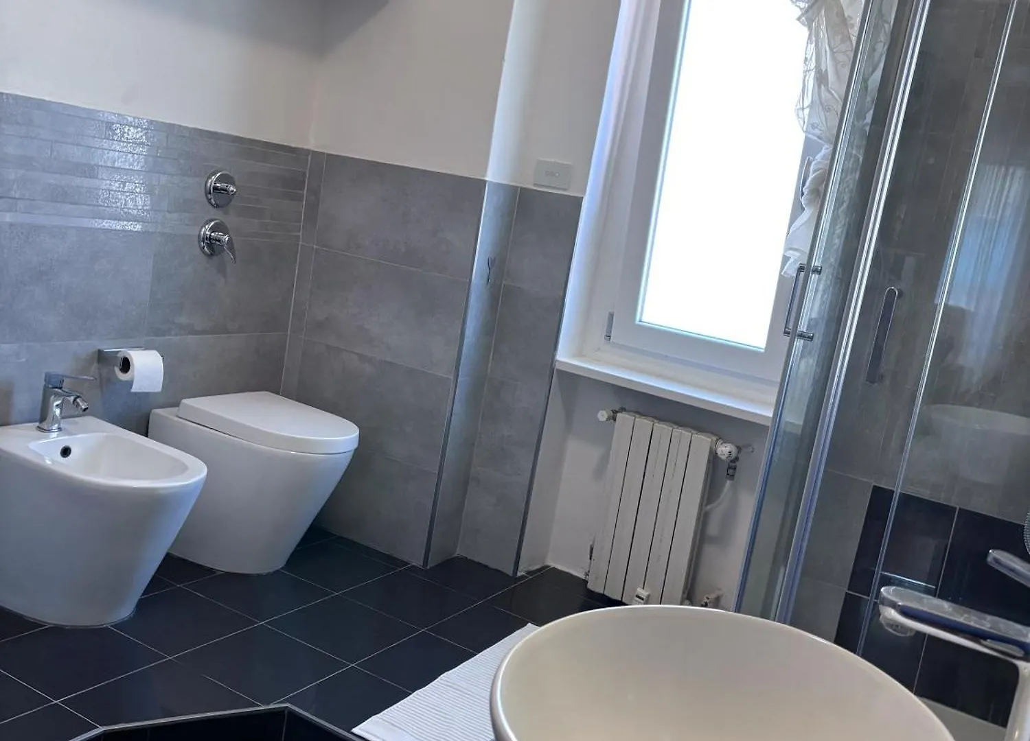 Apartment Duomo-Milano Bocconi-Lusso E Comfort Nel Cuore Della Citta Italy